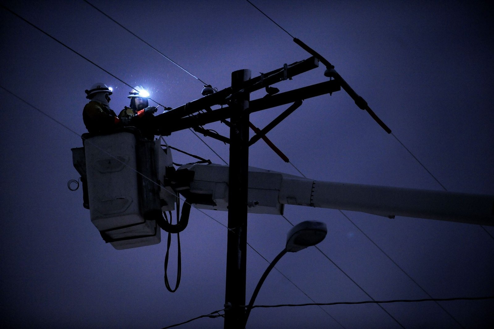 Long-Term Power Fuel Internet Failures